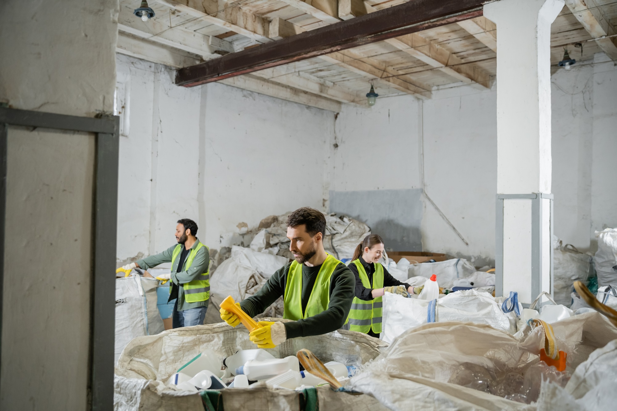 decommission waste removal